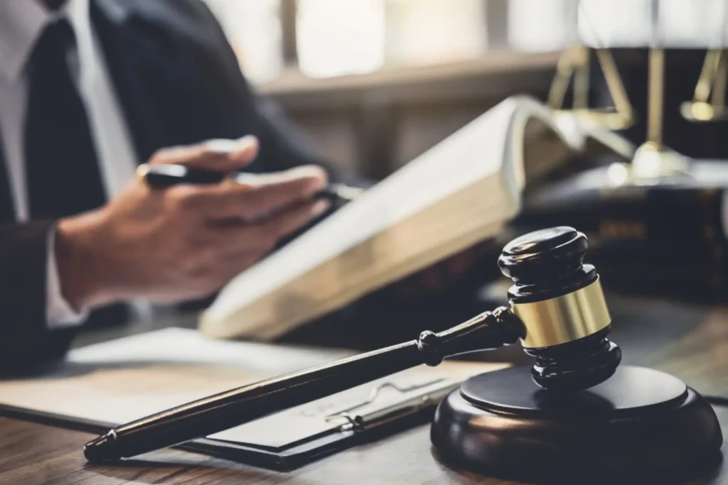 Derivative Lawyer